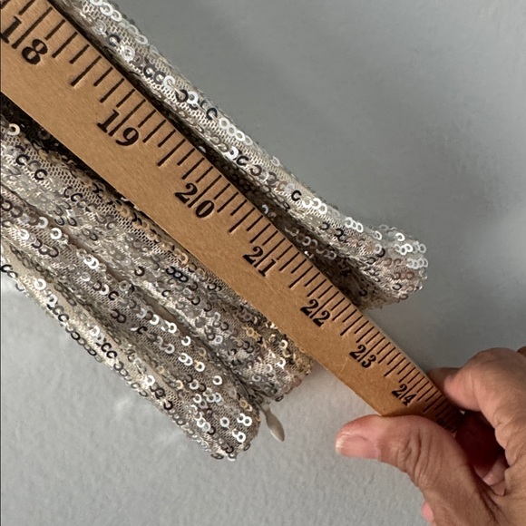 Eliza J Sequined Jumpsuit Brand New with Tags Size 6 - Picture 12 of 13